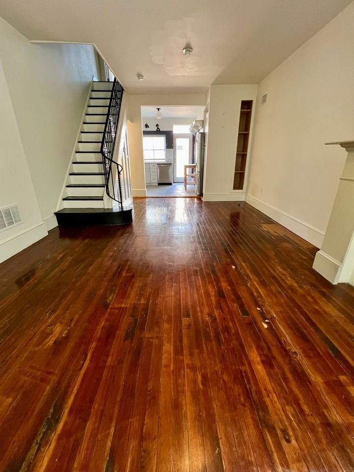 1524 S Ringgold St - Photo 5 of 23