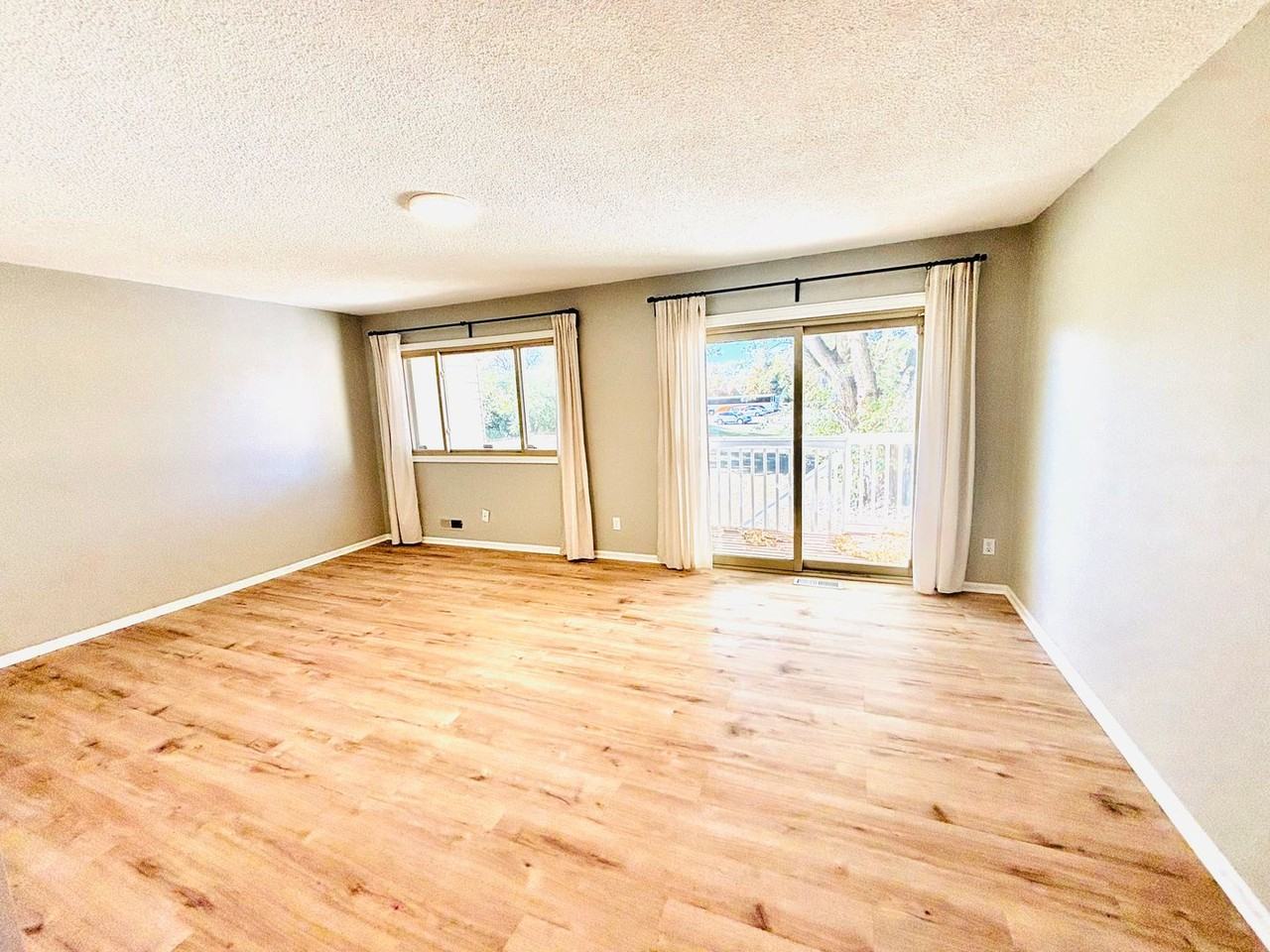 7368 143rd Street Ct - Photo 6 of 17