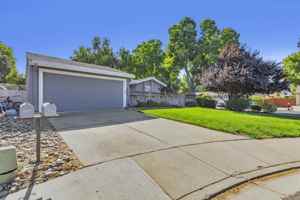 featured image of 5342 Birch Grove Dr