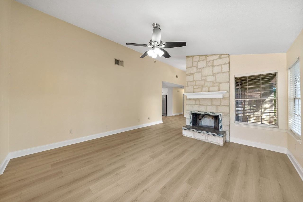 110 Cibolo Branch Dr - Photo 7 of 25