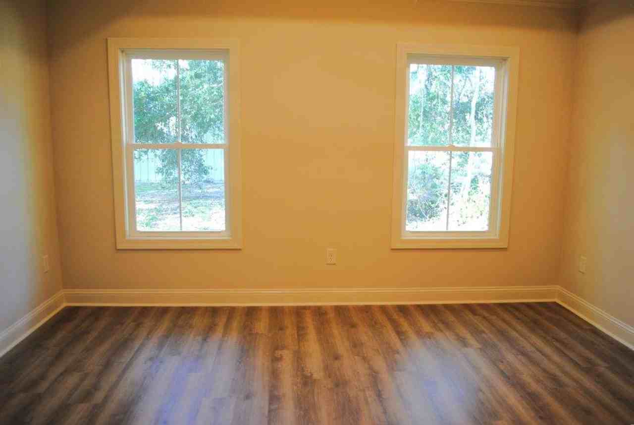 128 Hallandale Ln - Photo 5 of 23