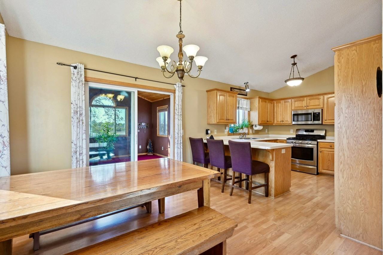 413 13th Ave N - Photo 3 of 50