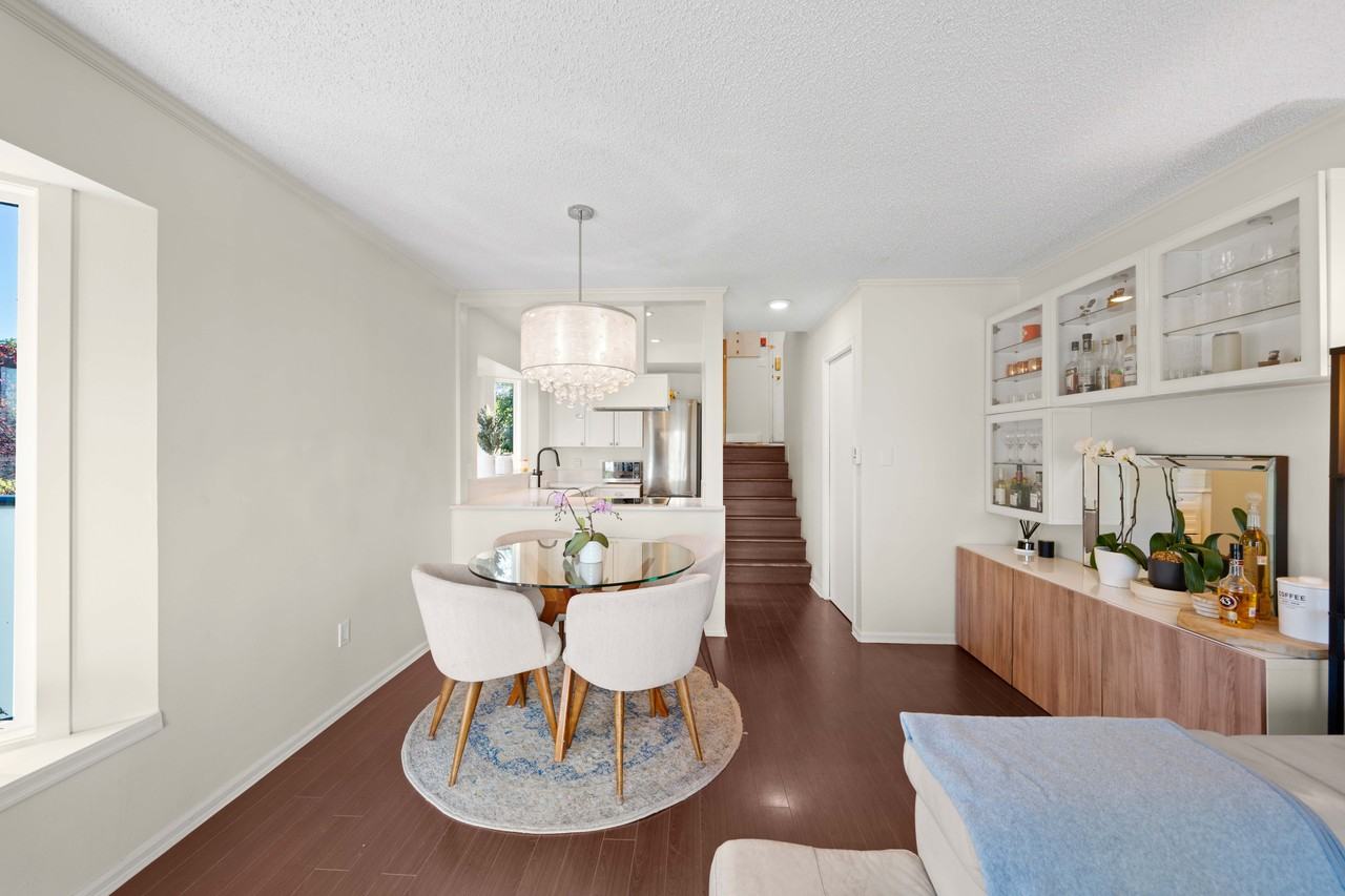 1205 West 14th Street - Photo 2 of 21