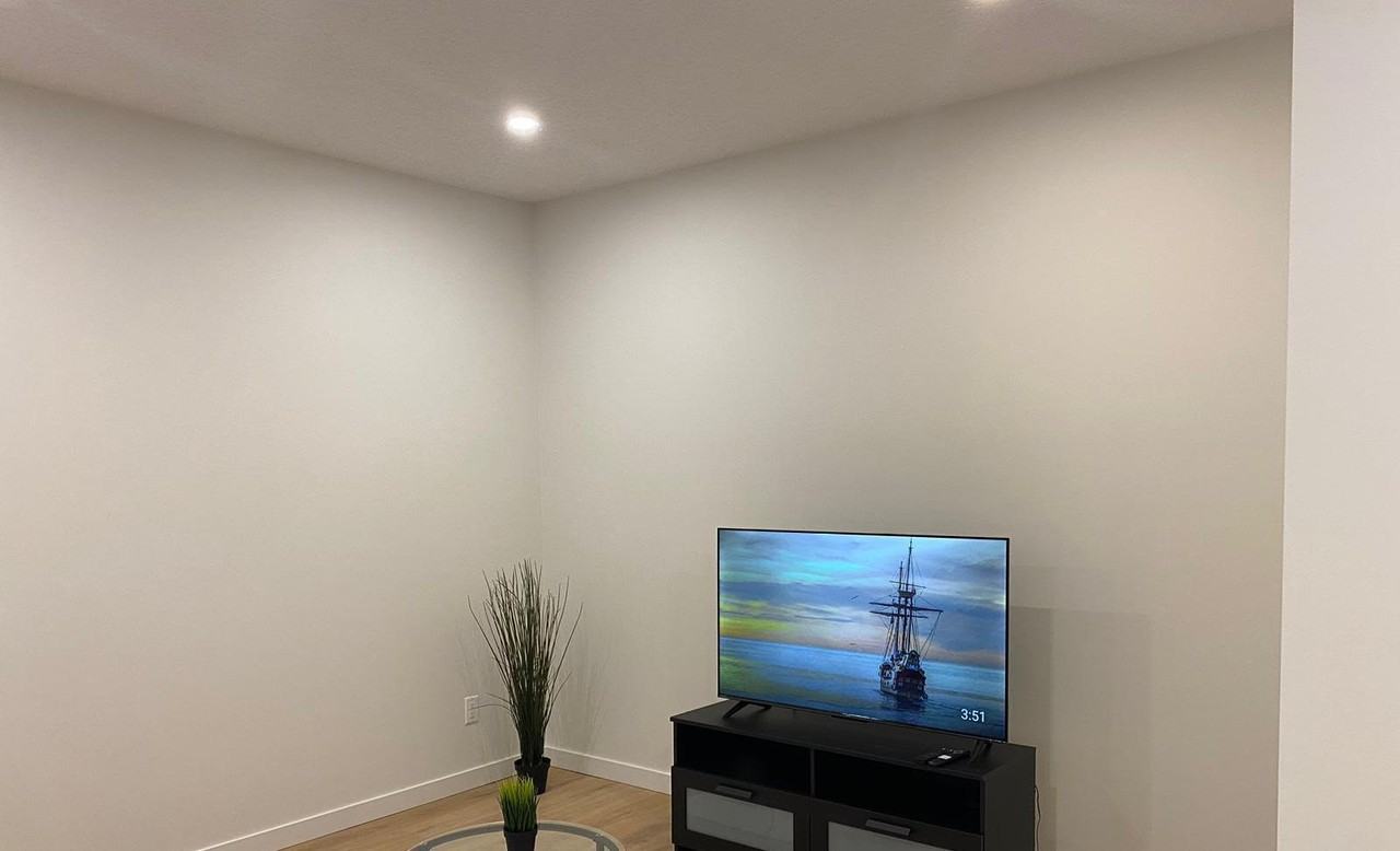 92 Walgrove Rise Southeast - Photo 2 of 6