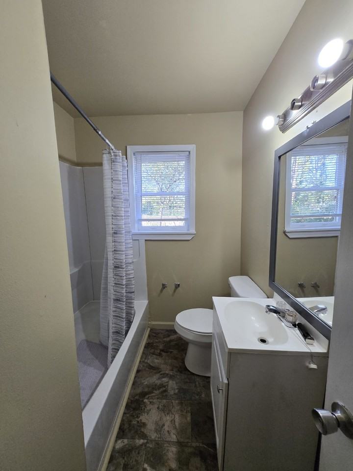 22 Biscayne Blvd - Photo 6 of 10