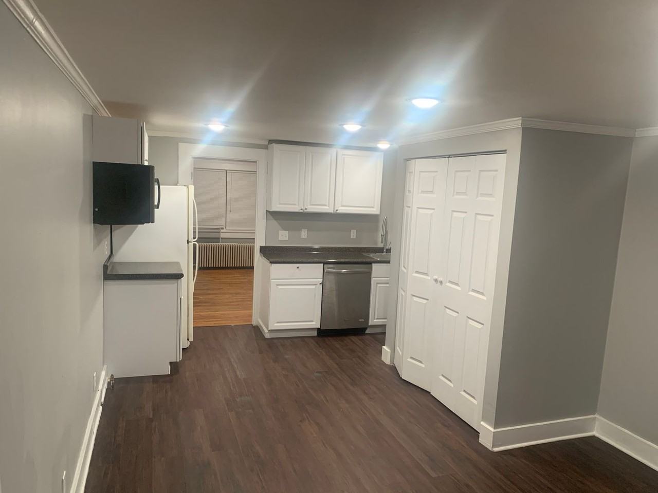 142 Wall St - Photo 5 of 10