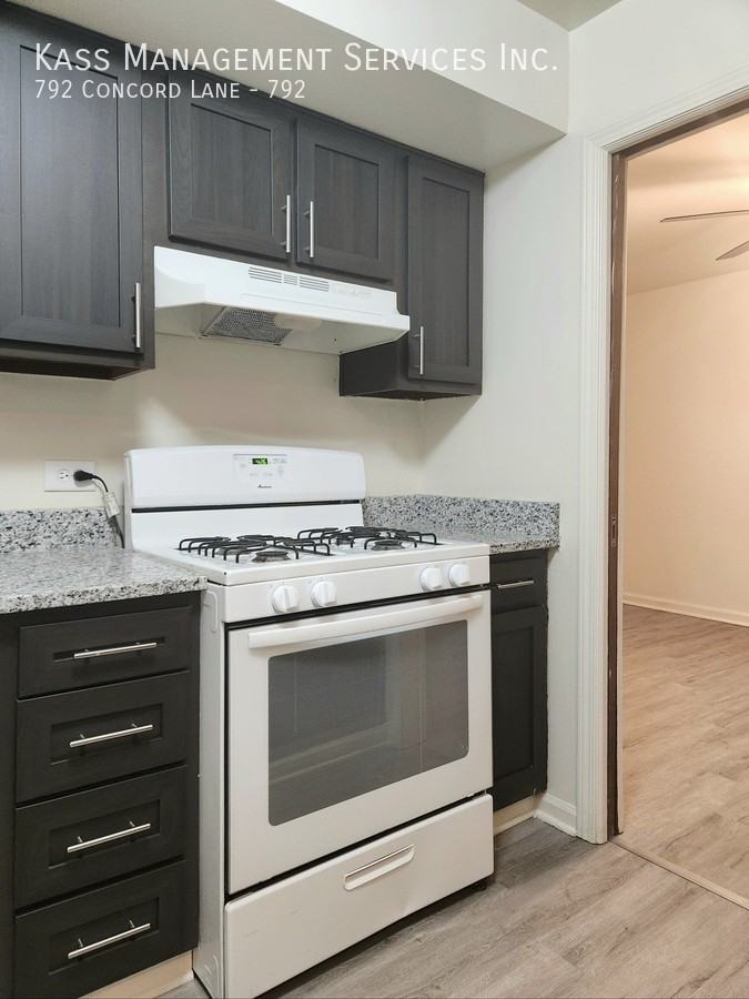 792 Concord Ln #792 - Photo 2 of 14