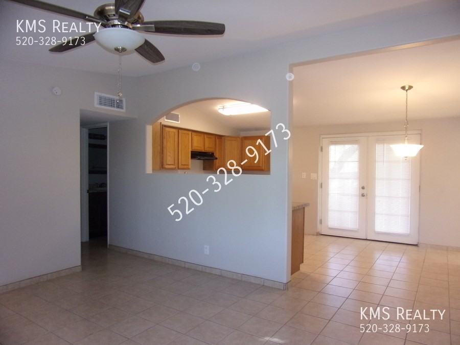 1958 W Waverly St - Photo 5 of 31