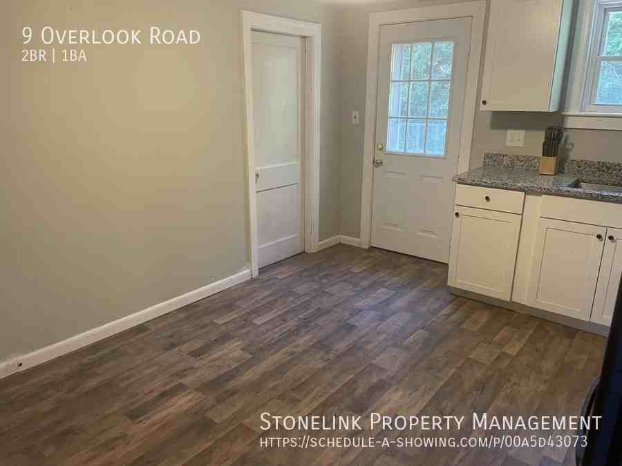 9 Overlook Rd - Photo 3 of 11