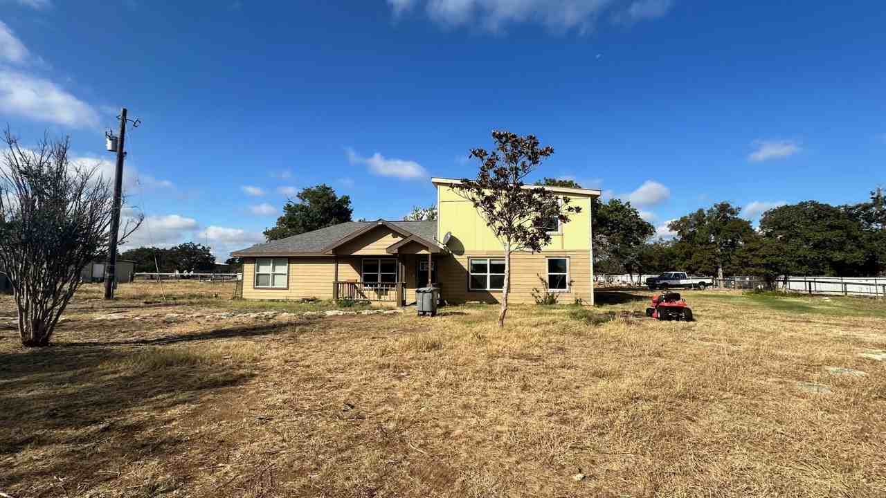 4800 N Us Highway 281 #NA - Photo 2 of 34