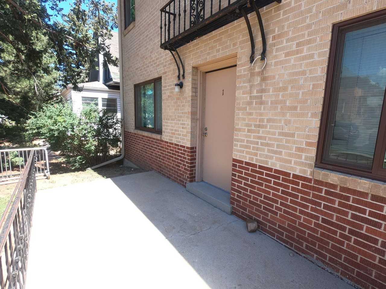 1020 14th - Photo 2 of 22