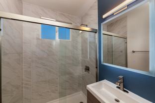 Beautiful Remodeled  1 bedroom in Long Beach !!! - Photo 1 of 1