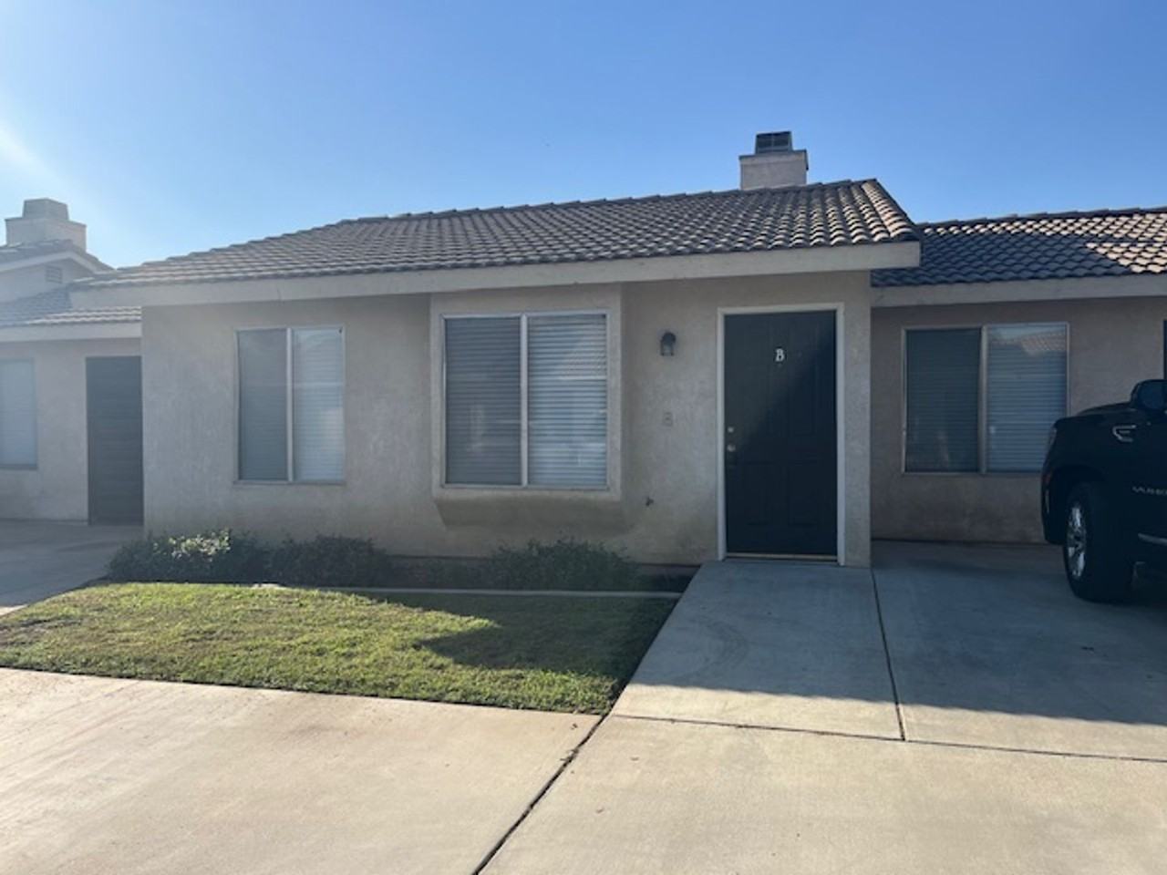 3118B - Photo 2 of 12