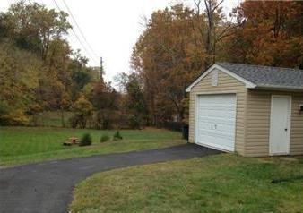 14713 Livingston Rd - Photo 2 of 13