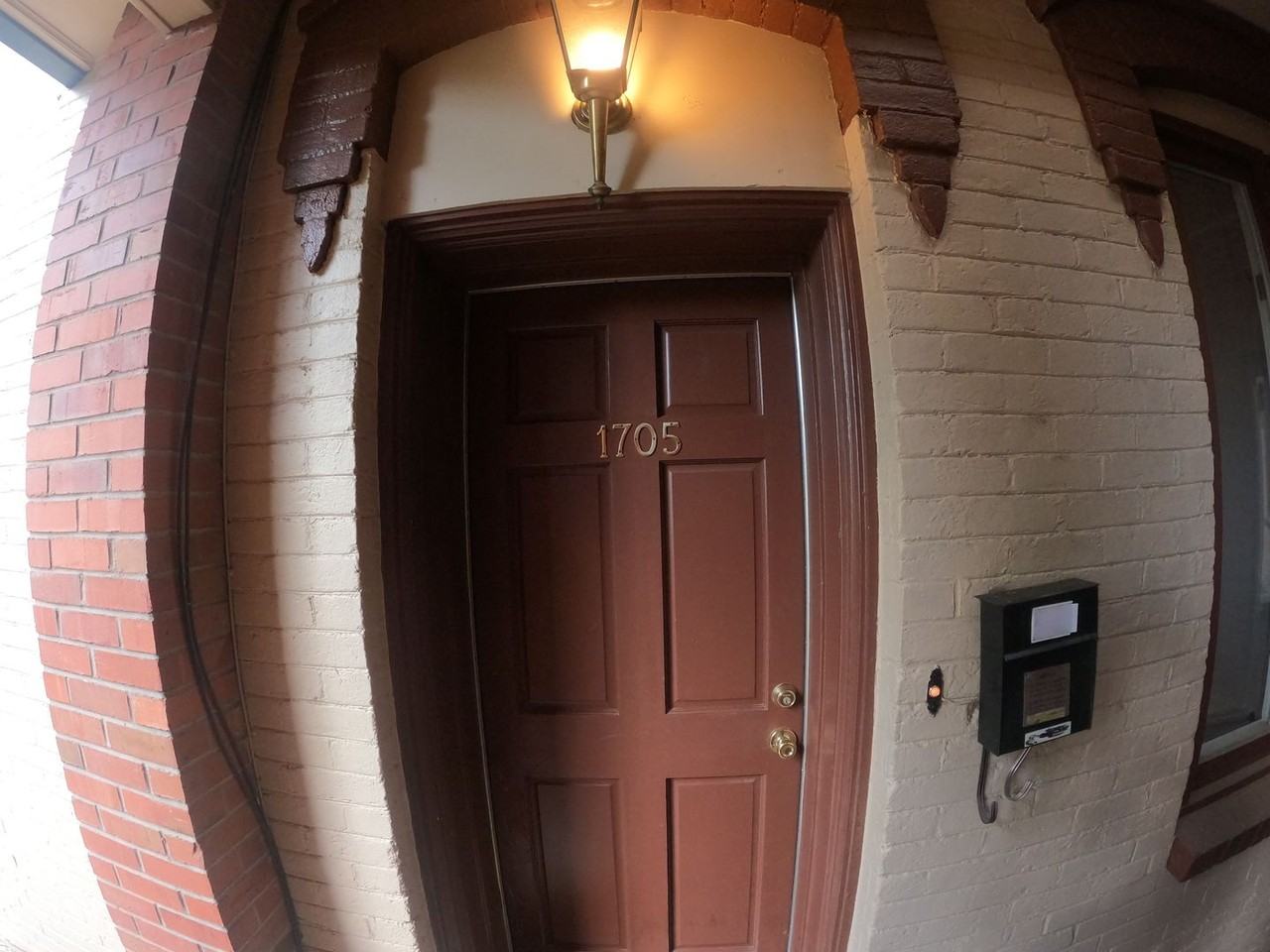 1705 Grove St - Photo 3 of 38
