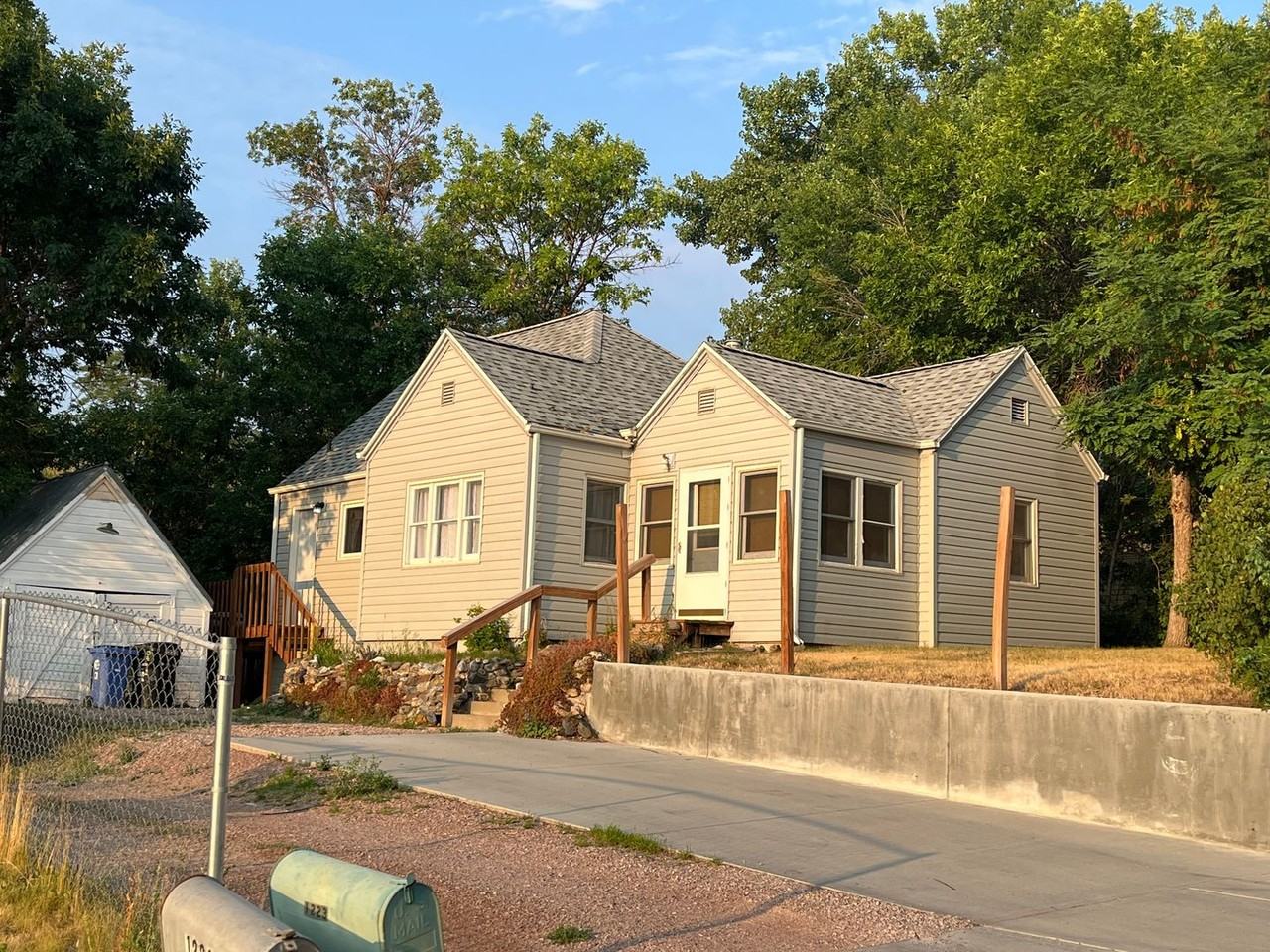 1223 Fulton St - Photo 3 of 20