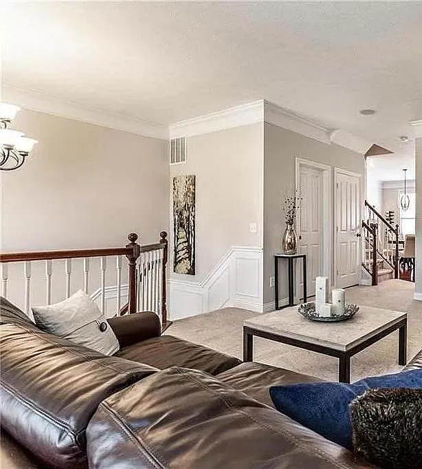 8643 N Meridian St - Photo 6 of 27