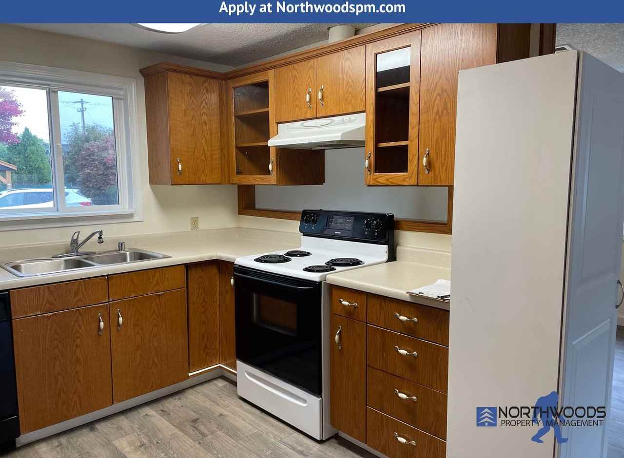 527 Mae St #A - Photo 7 of 18