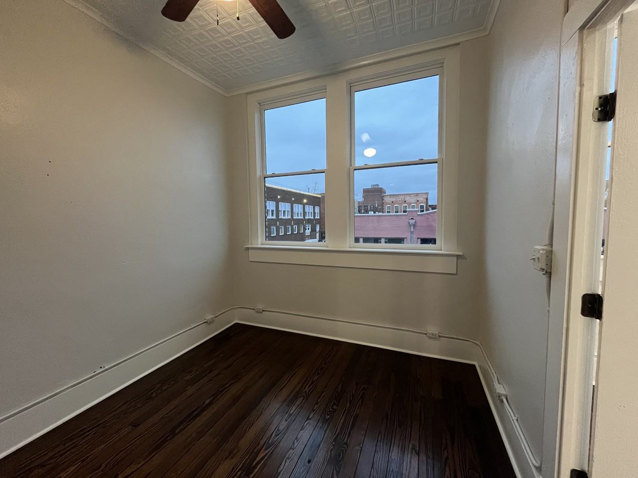 102 Clarksville St #201 - Photo 6 of 8