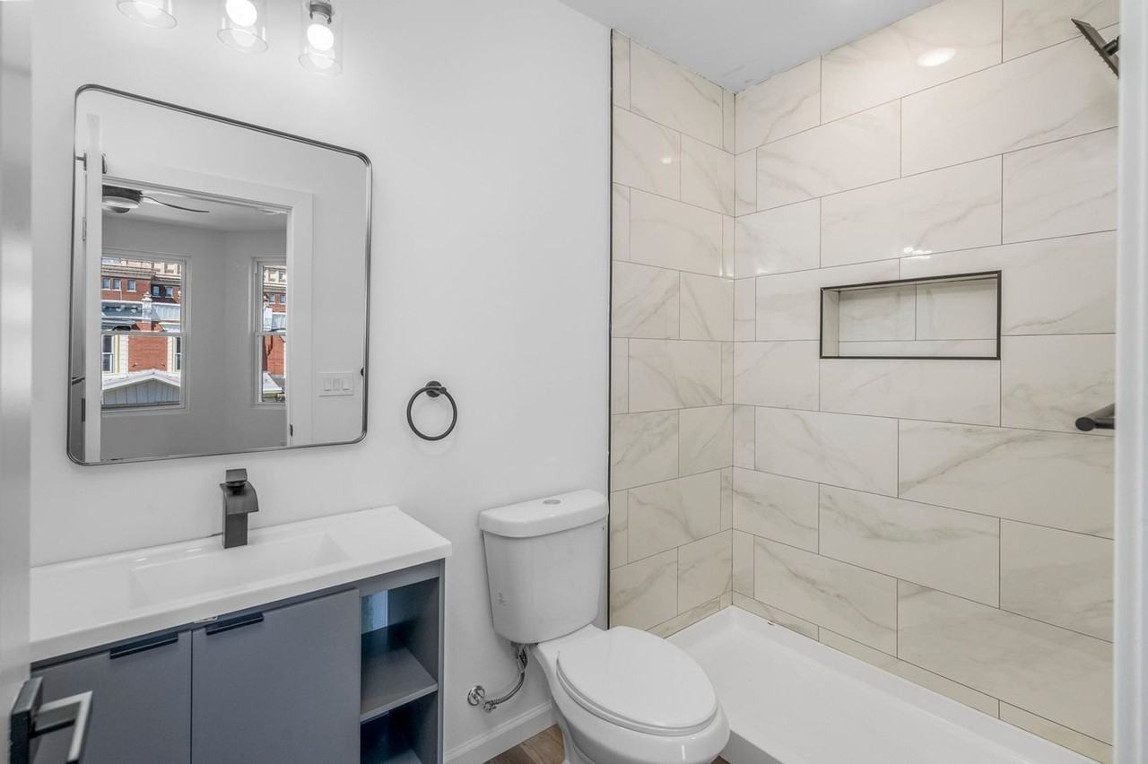 5318 Walton Ave - Photo 6 of 16