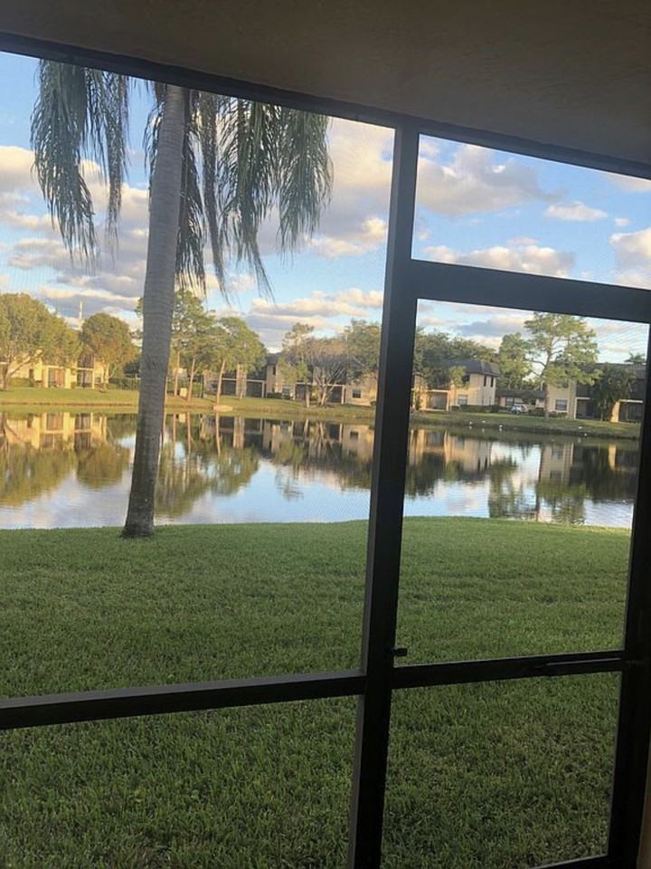 153 Nw 93rd Ave #105 - Photo 3 of 14