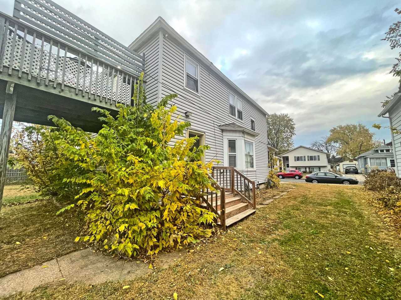 416 4th Ave S #1 - Photo 2 of 13