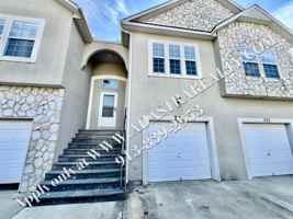 featured image of 725 Woodson Ln
