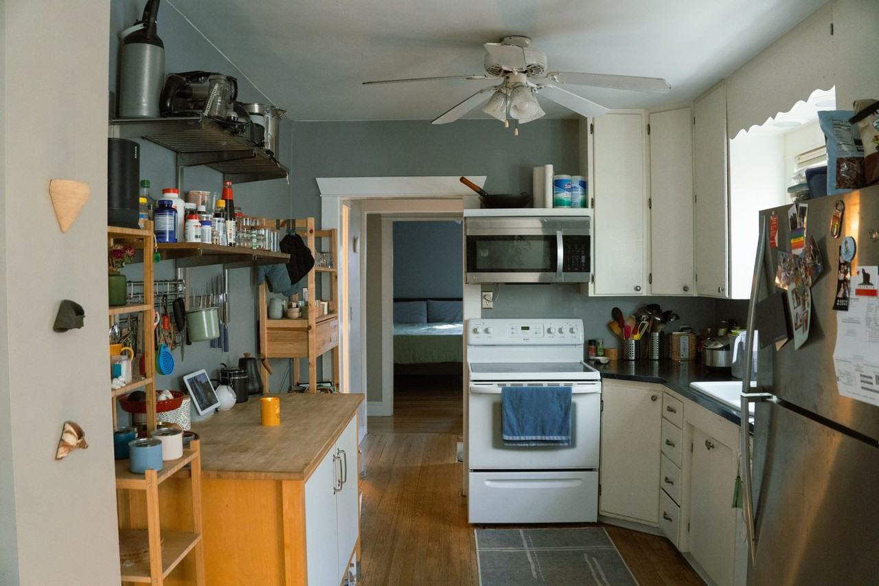 4854 N Raleigh St - Photo 7 of 19