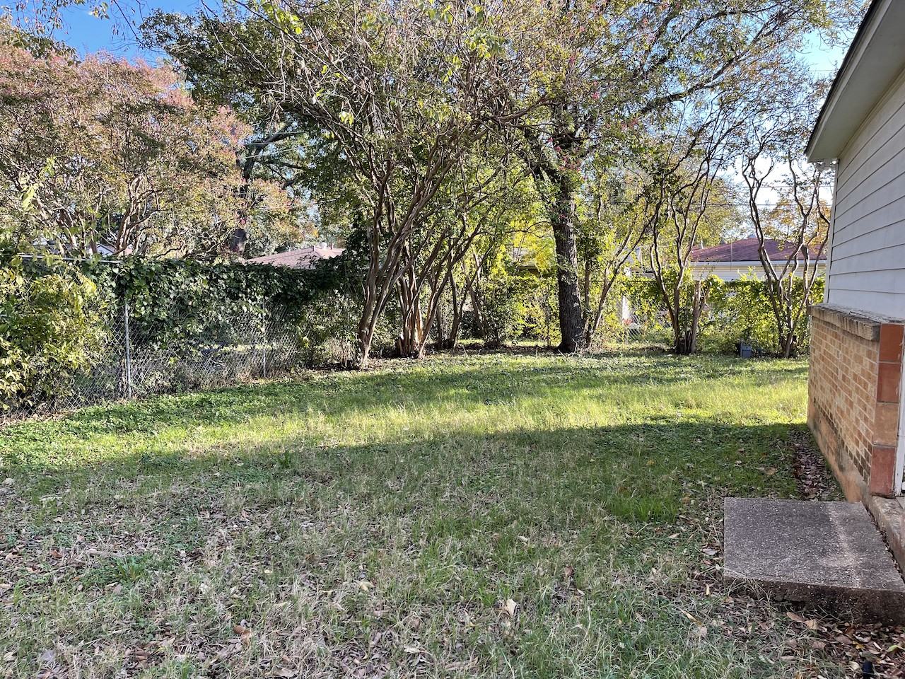 102 E Ireland Dr #NA - Photo 3 of 23