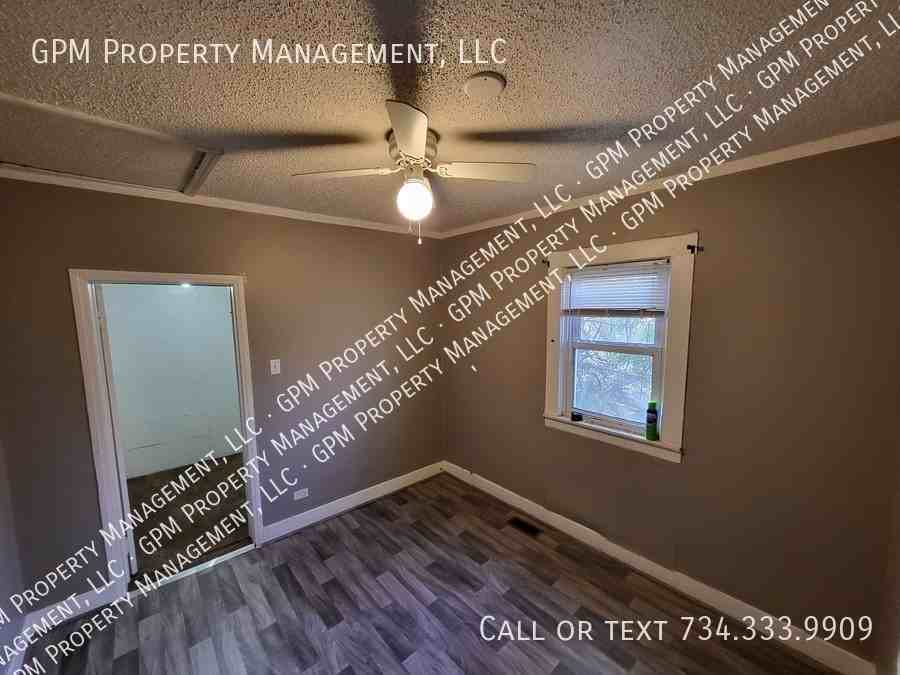 845 Orange St - Photo 2 of 8