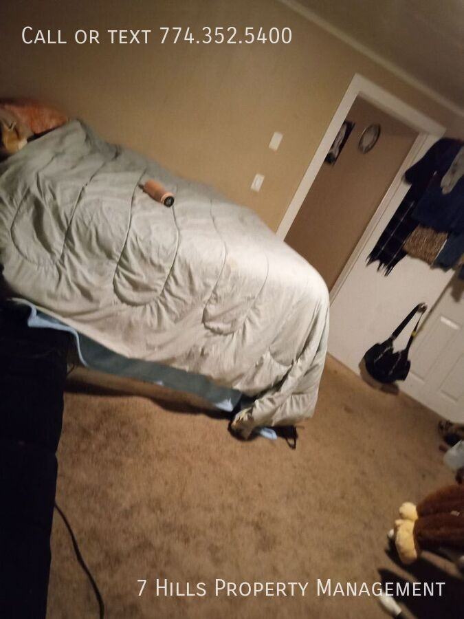 448 Hartford Pike - Photo 3 of 4