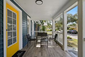 featured image of 1829 Hollenbeck Dr #1