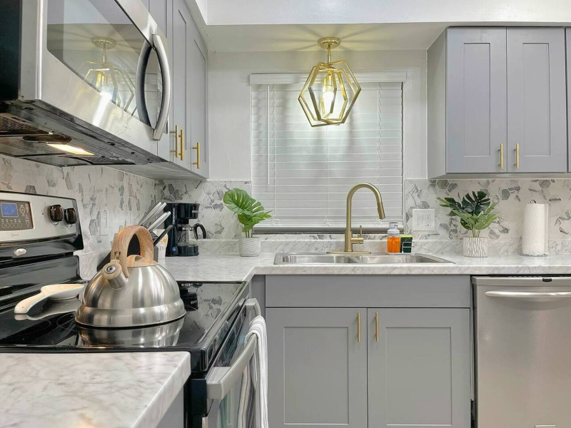 318 E Jersey St - Photo 3 of 20