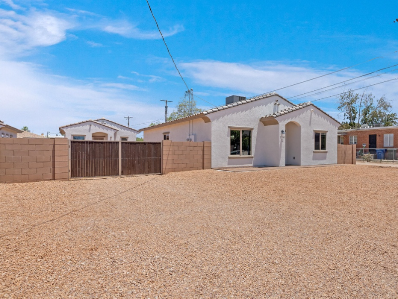 2350 North Norris Avenue #2 - Photo 2 of 14