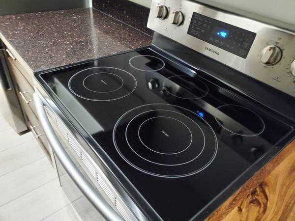 330 1st Street East - Photo 2 of 19