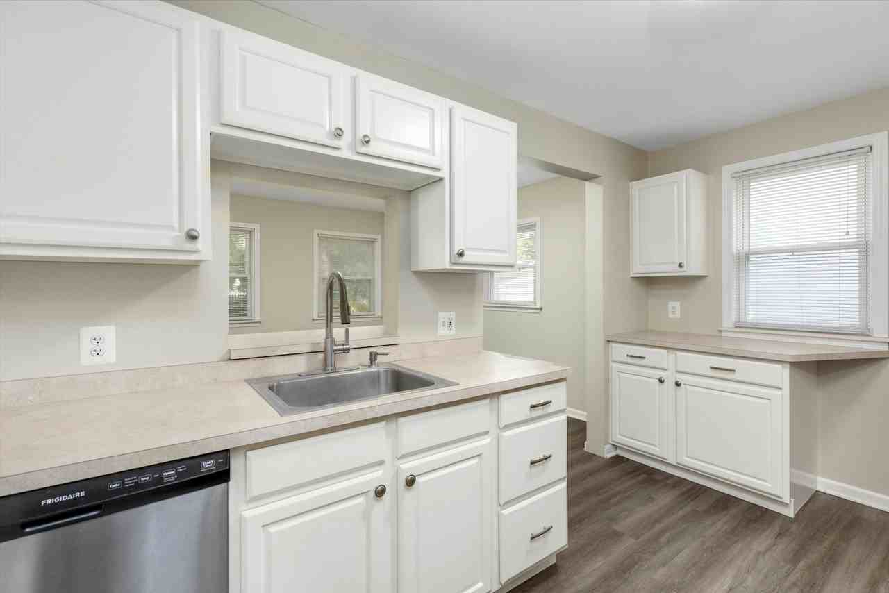 1001 Bauman Avenue - Photo 4 of 26