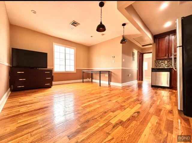 14118 181st St - Photo 2 of 8