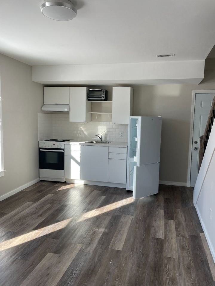 44 Front St S - Photo 2 of 10