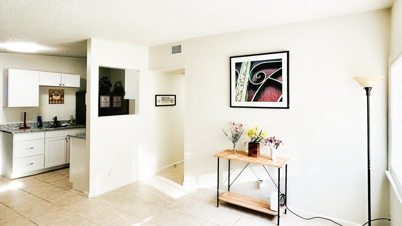 Penton St - Photo 3 of 12