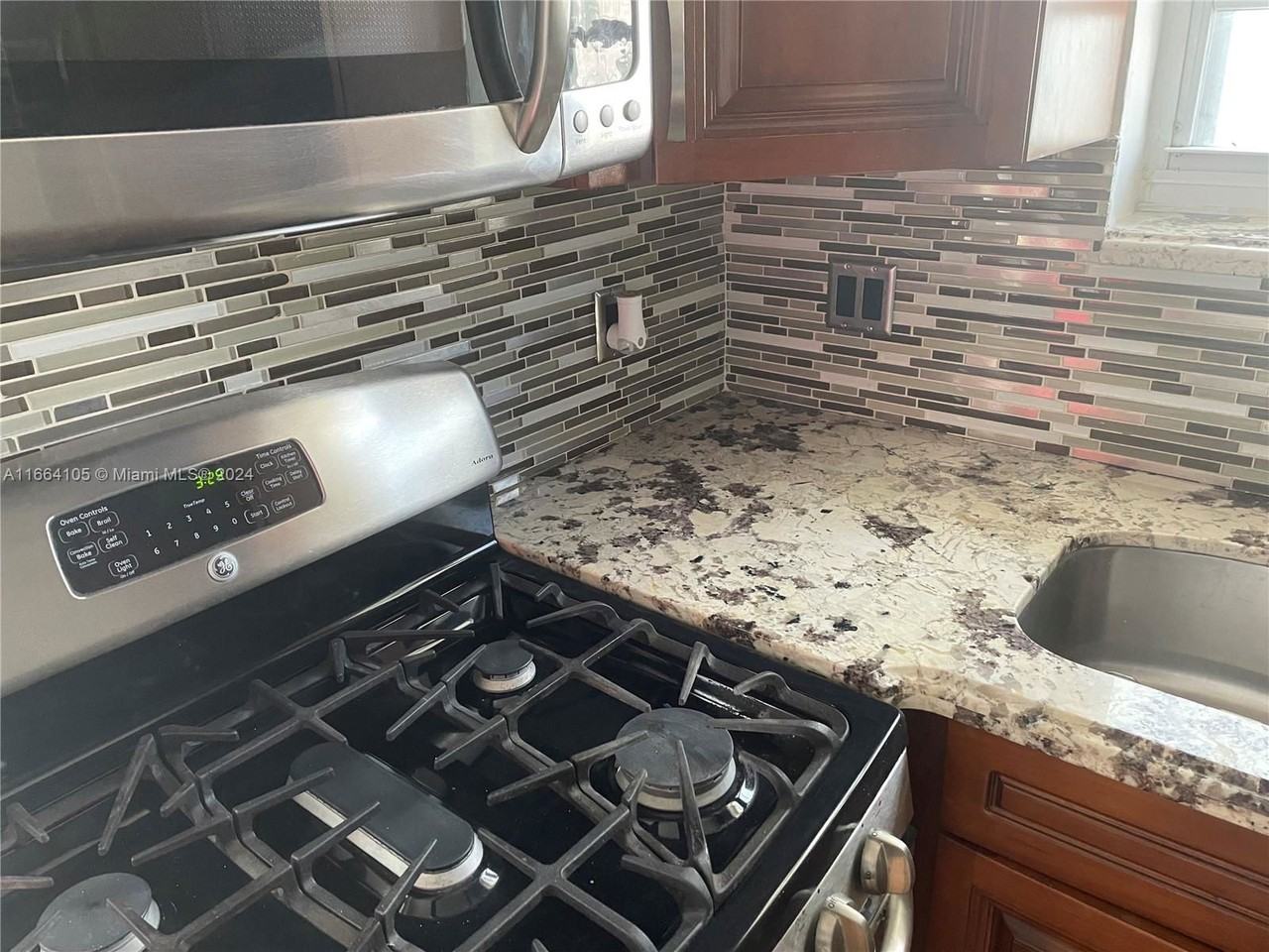 4010 N Meridian Ave #1 - Photo 3 of 8