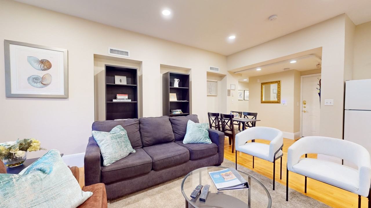 290 Beacon St #3 - Photo 6 of 19