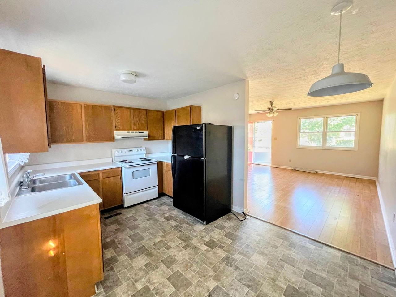 306 Doroh Road - Photo 2 of 7