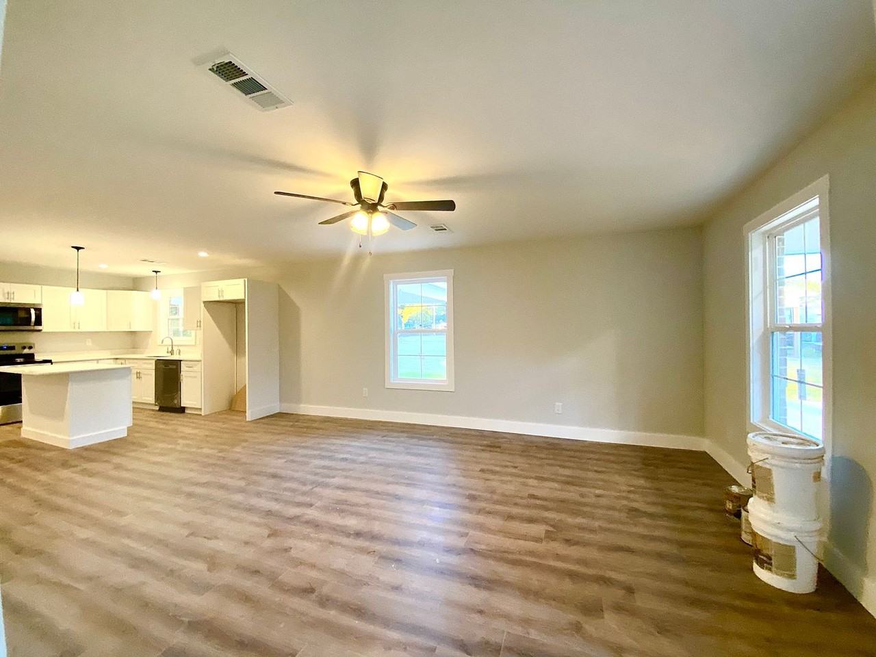 84 State St - Photo 3 of 14