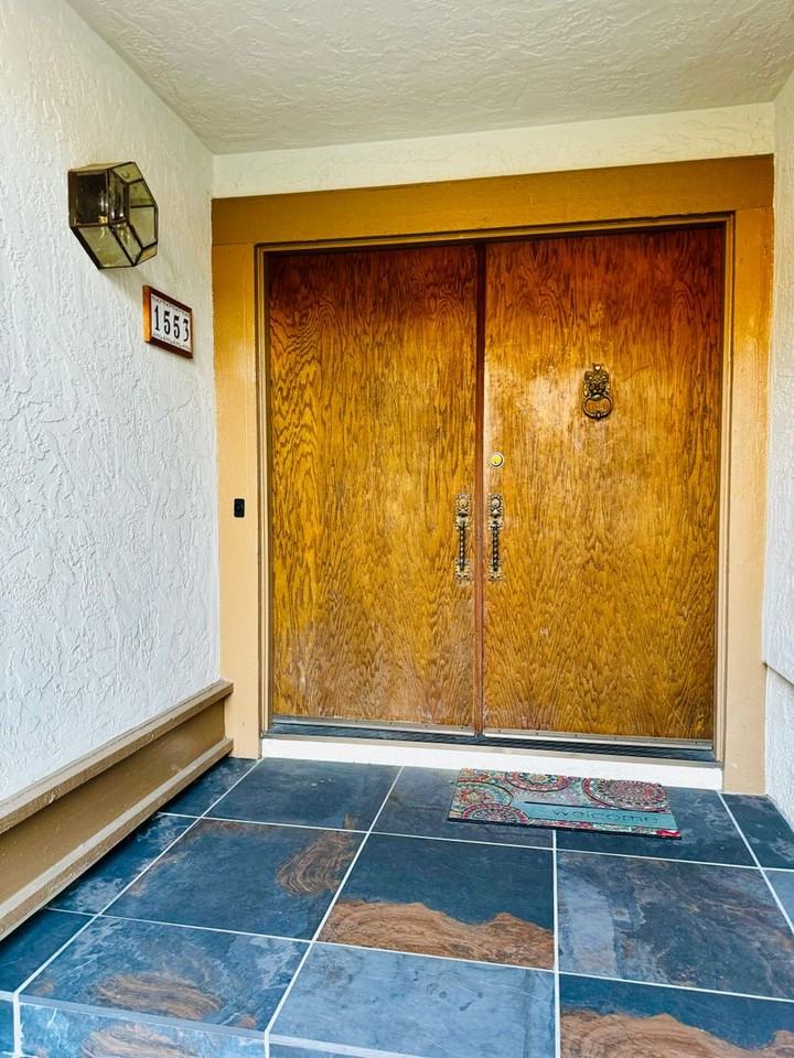 1553 De Anza Blvd - Photo 2 of 25