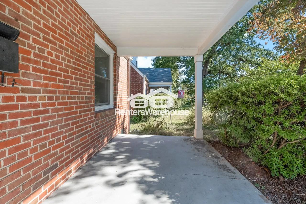 5207 Forest Hill Ave - Photo 2 of 24
