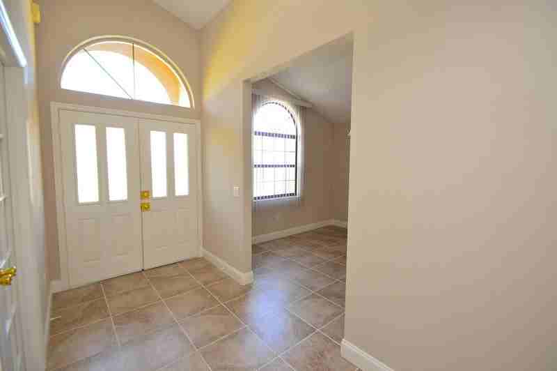 65 Burbank Dr - Photo 7 of 36