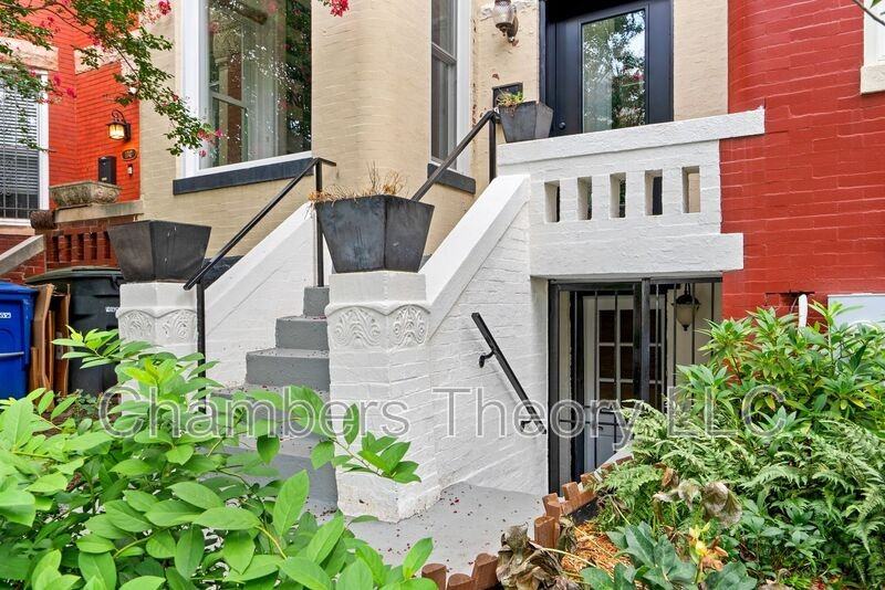 1745 1st St Nw - Photo 6 of 49