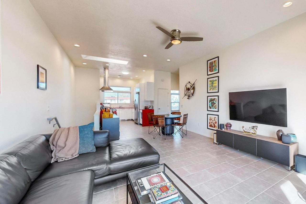 4204 Vida Verde Ln Ne - Photo 3 of 41