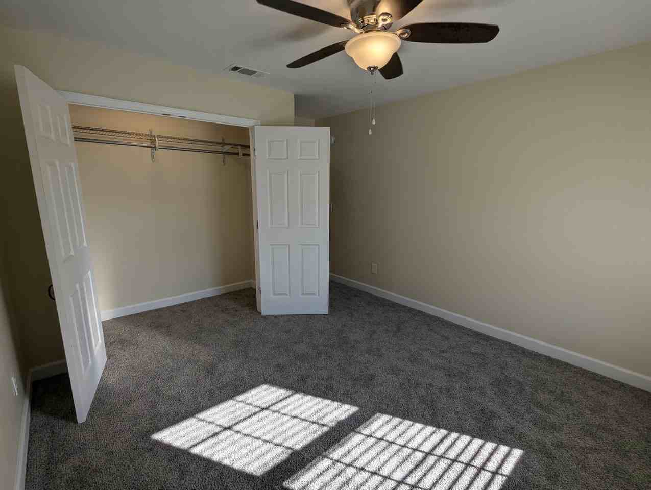 210 Peter King Rd - Photo 2 of 13