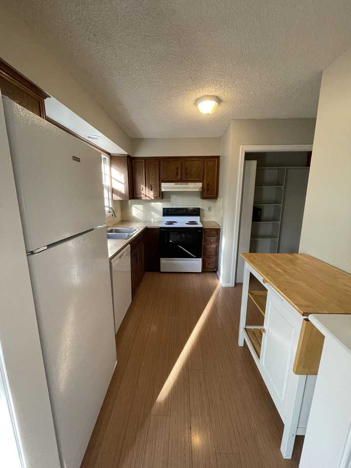6115 High Grove Rd - Photo 7 of 18